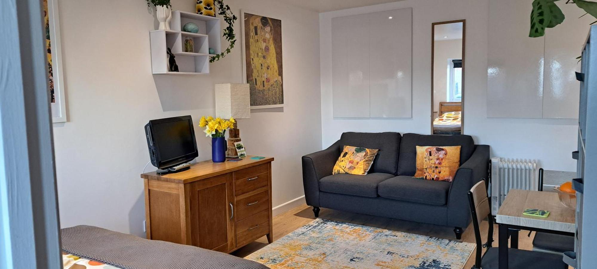 Modern Studio Apartment With Outstanding Views, Sleeps 2 Newlyn Ngoại thất bức ảnh